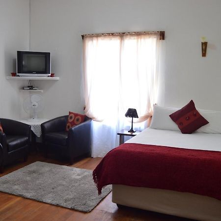 Villelodge Accommodation Lüderitz Eksteriør bilde
