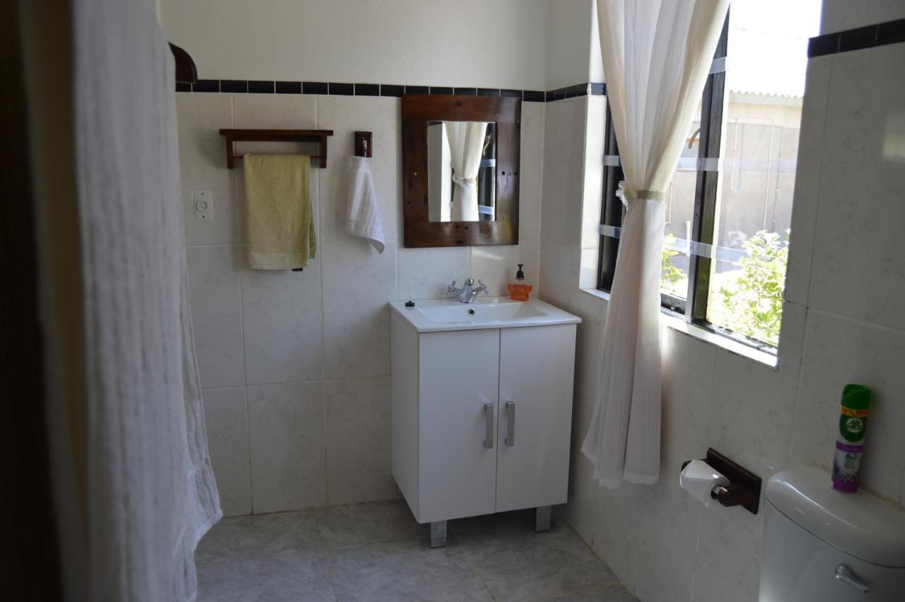 Villelodge Accommodation Lüderitz Eksteriør bilde