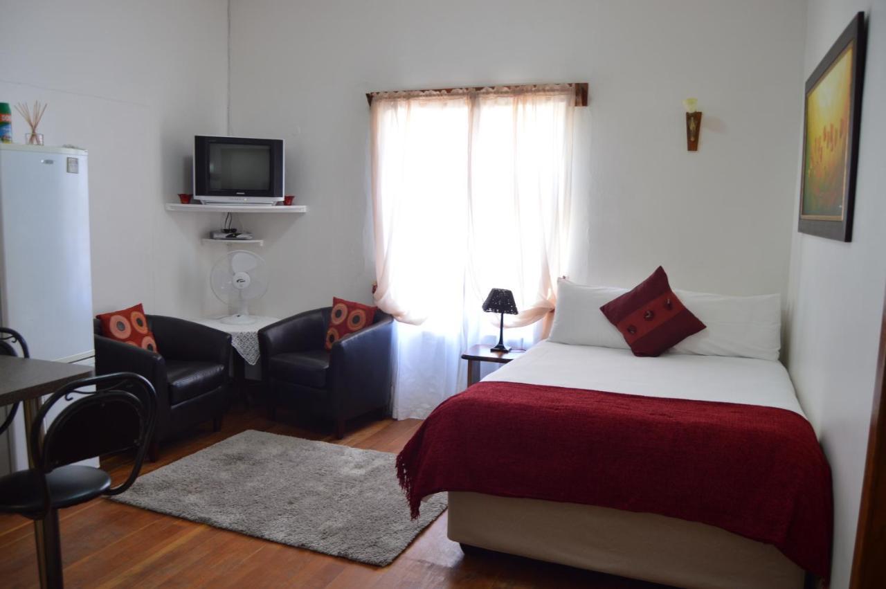 Villelodge Accommodation Lüderitz Eksteriør bilde