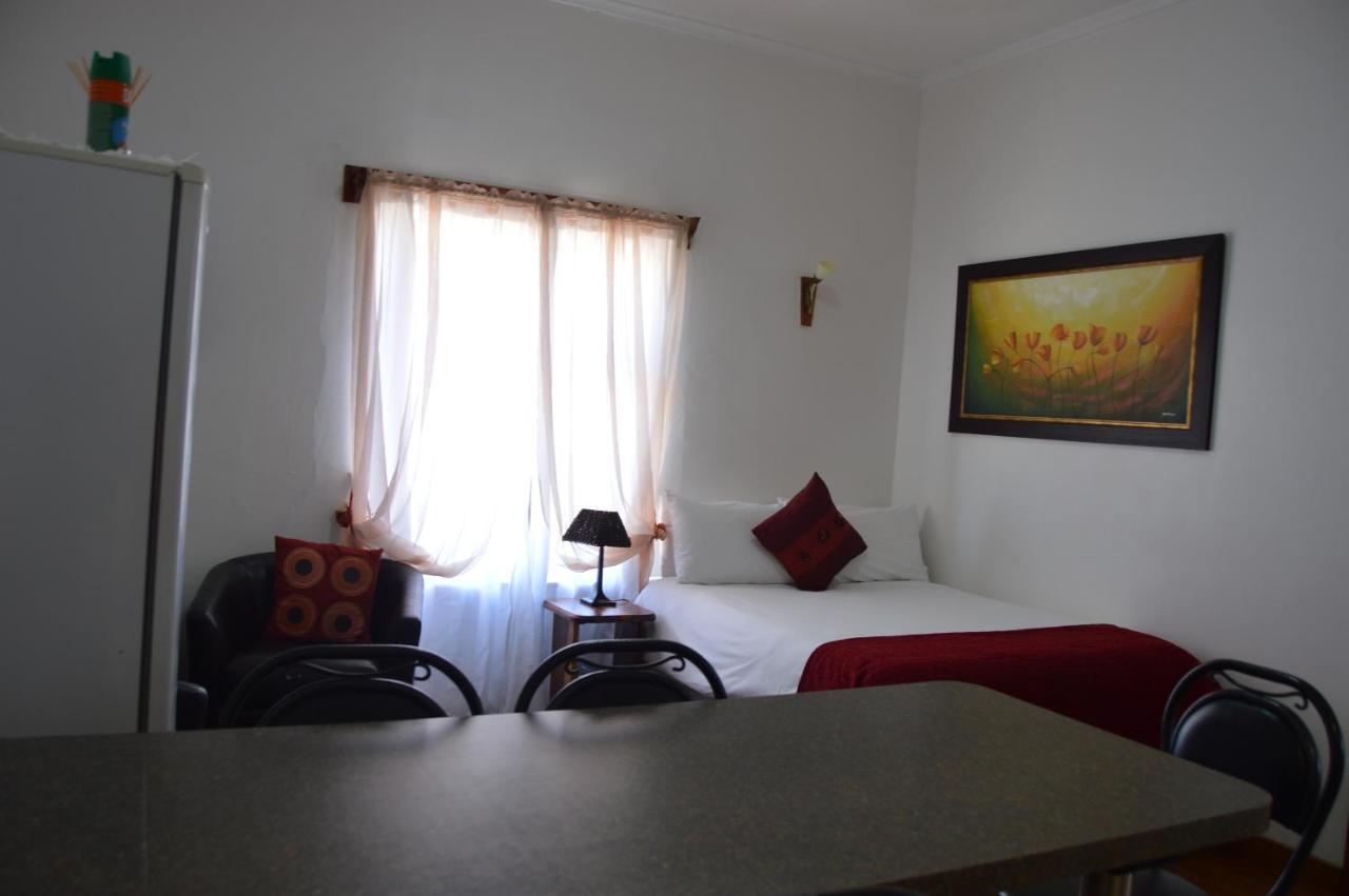 Villelodge Accommodation Lüderitz Eksteriør bilde